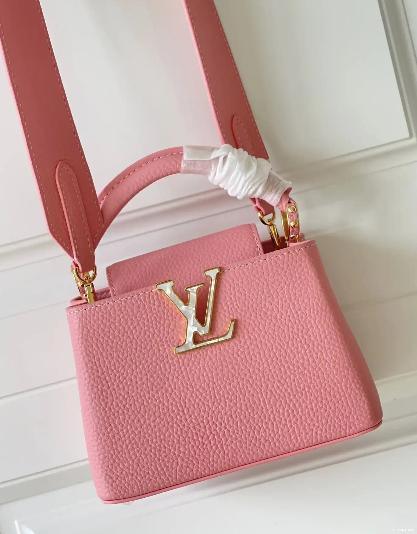 AAA Pruses Bags CAPUCINES MINI VUITTON LOUIS 0619